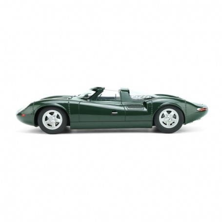 GT SPIRIT GT318 Jaguar XJ13 1/18