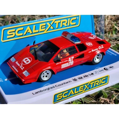 Scalextric C4329 Lamborghini Countach - 1983 Monaco GP Safety Car